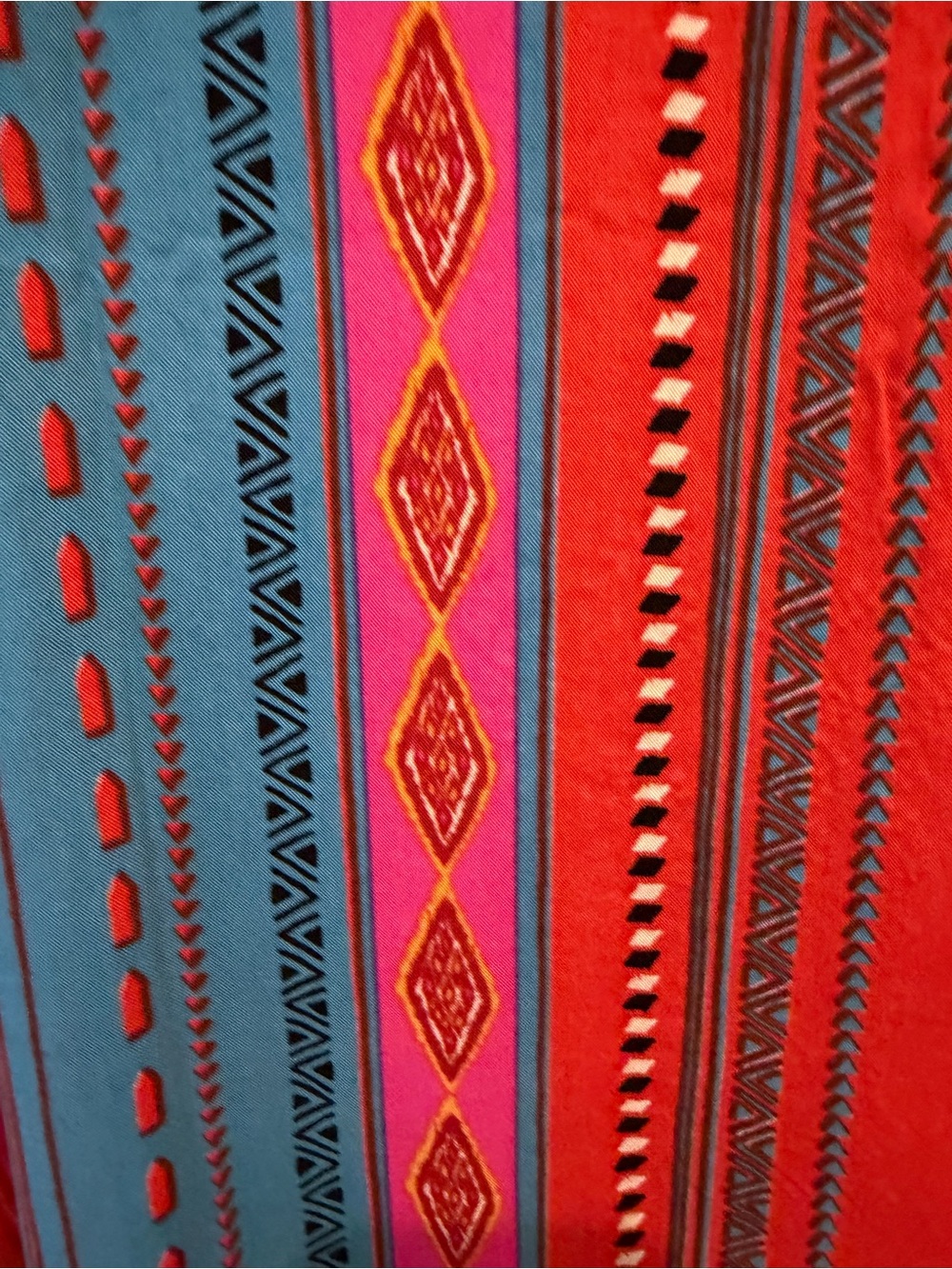 NWT Savanna Jane Red & Blue Embroidered Blouse Size Large - Picture 14 of 16